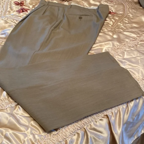 Emanual Ungaro Men’s Wool Suit